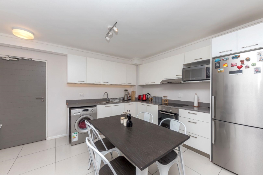 1 Bedroom Property for Sale in Observatory Western Cape